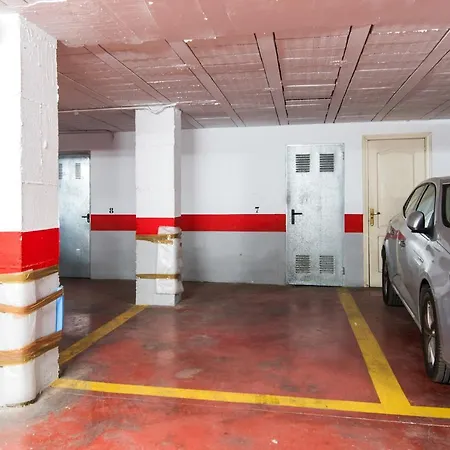 Apartment Boliches Center Next To The Beach, Parking, Pool & Terrace *